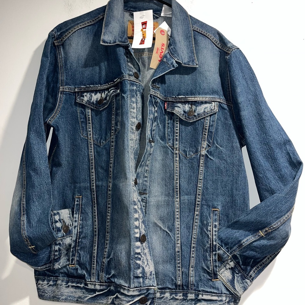LEVI’S x ART OF YOUR MIND Button Your Fly denim trucker jacket NWT